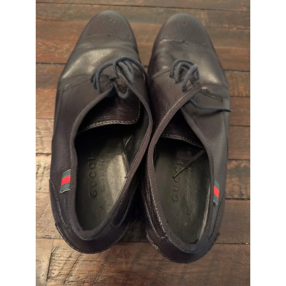 Gucci Mens Leather Medallion Toe Derby Shoes Black Web Tab 233496 Size 8.5
